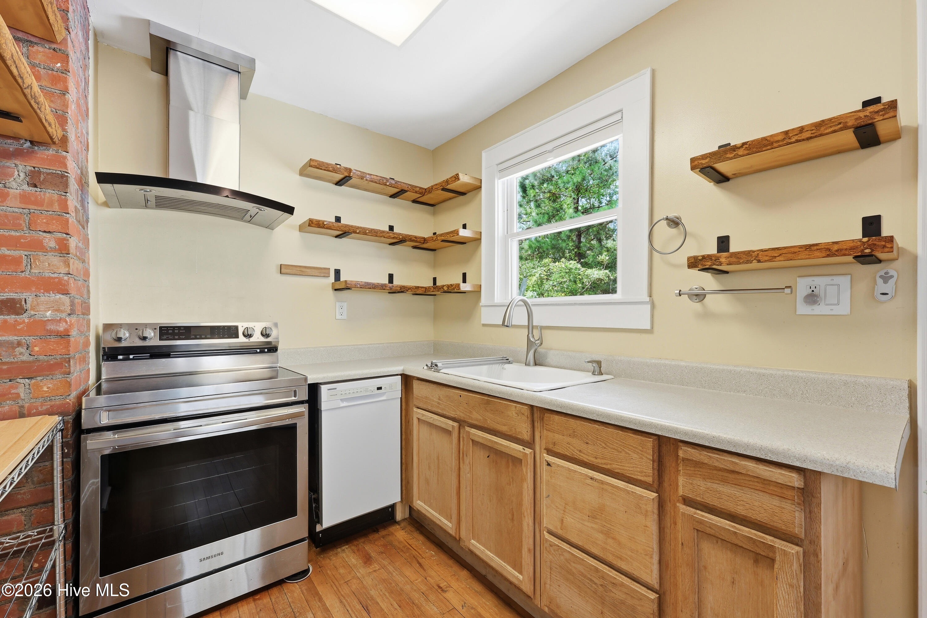 109 Noyes Avenue,Morehead City