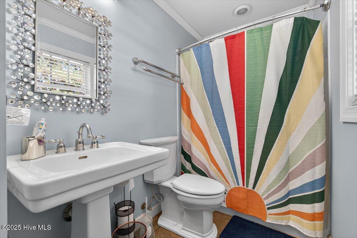 100539192 | Photo 16