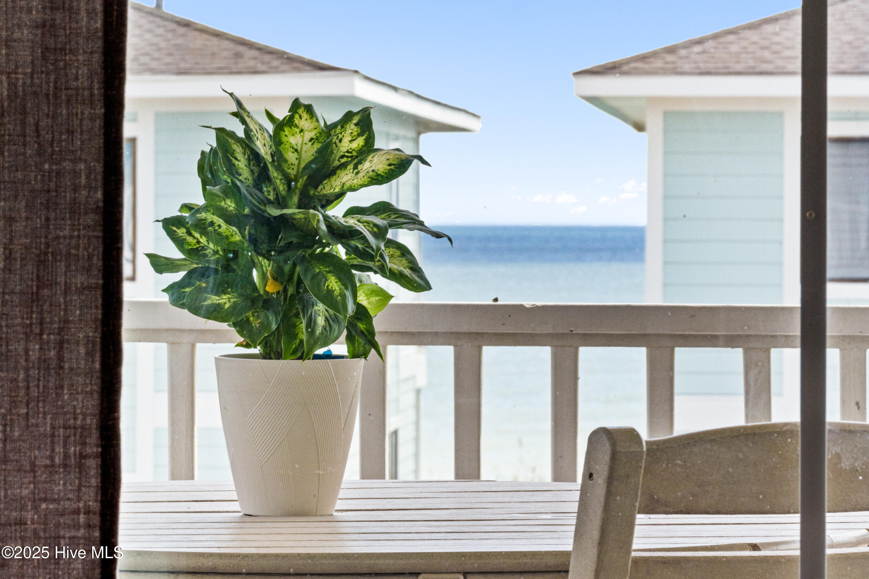 100530608 | Photo 38