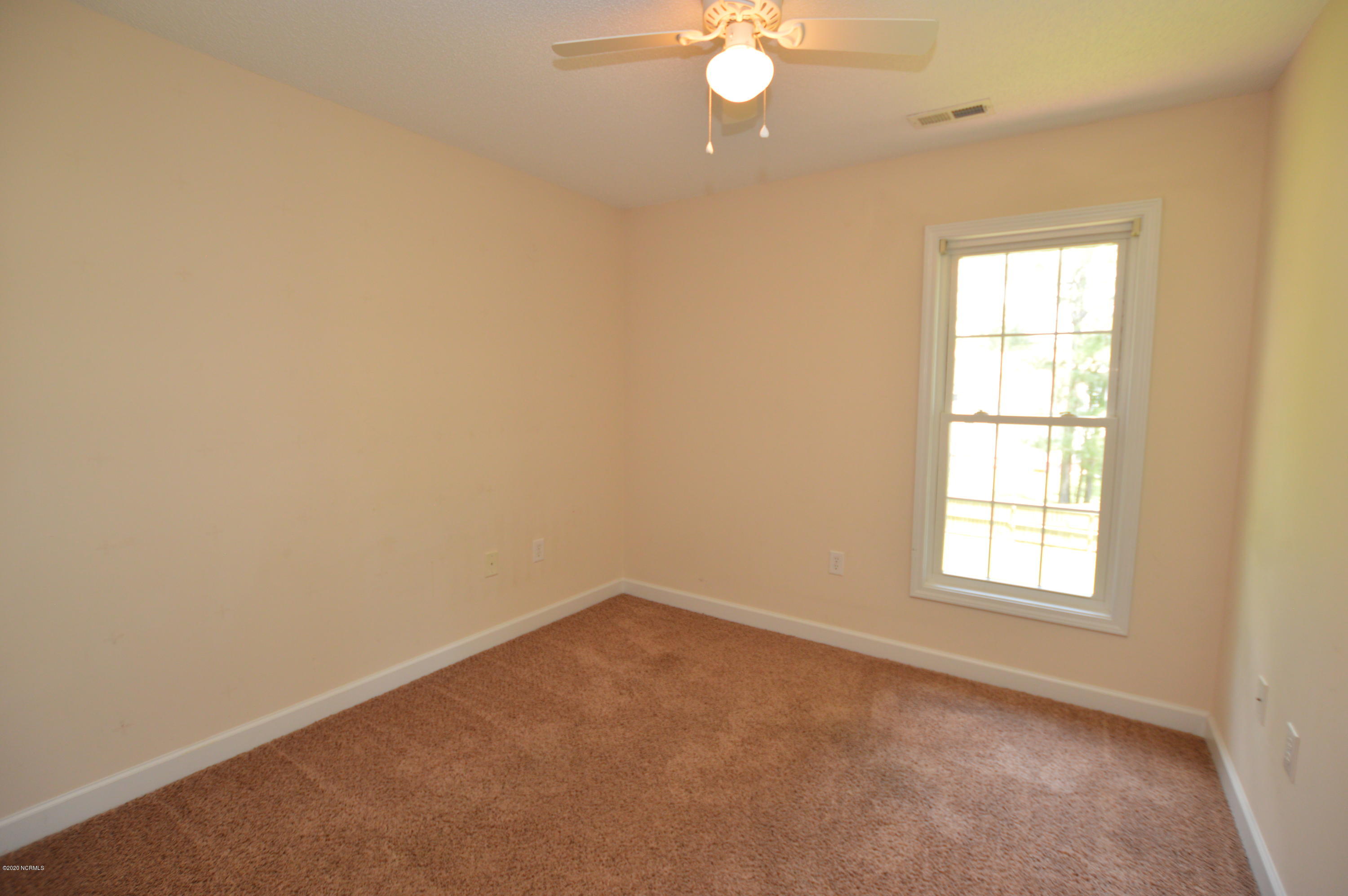 100565813 | Photo 26