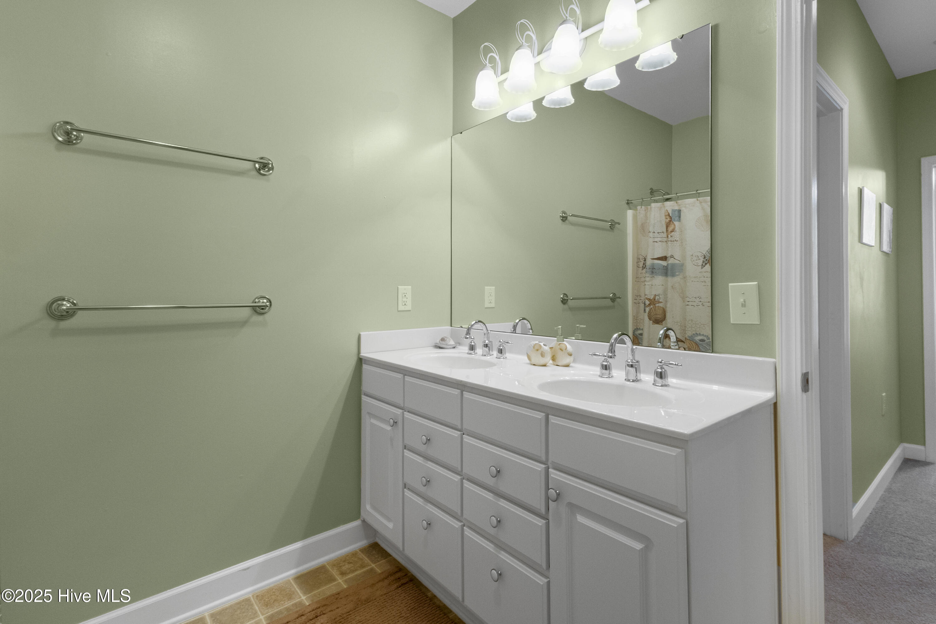 100529994 | Photo 27