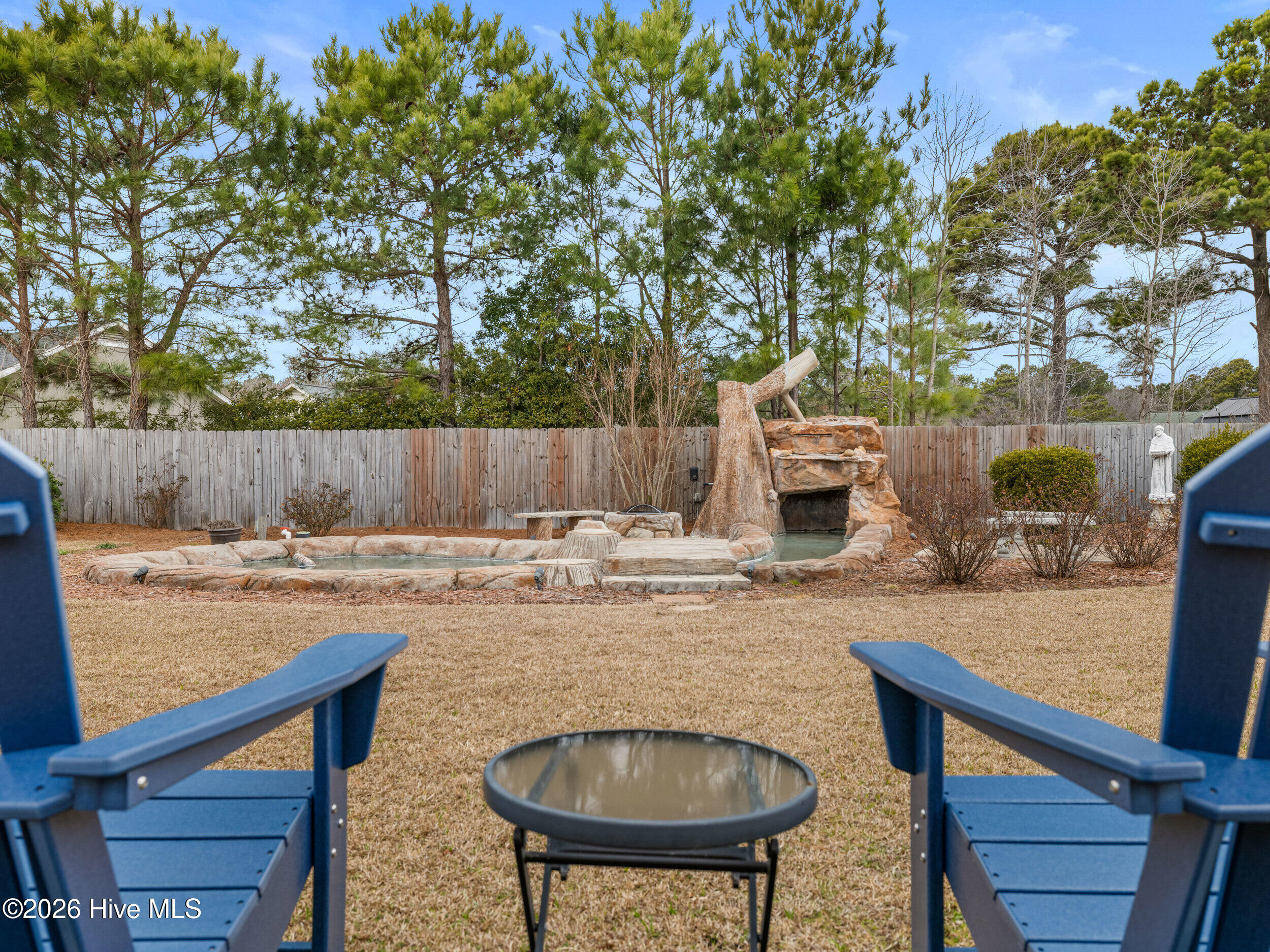 100551107 | Photo 11