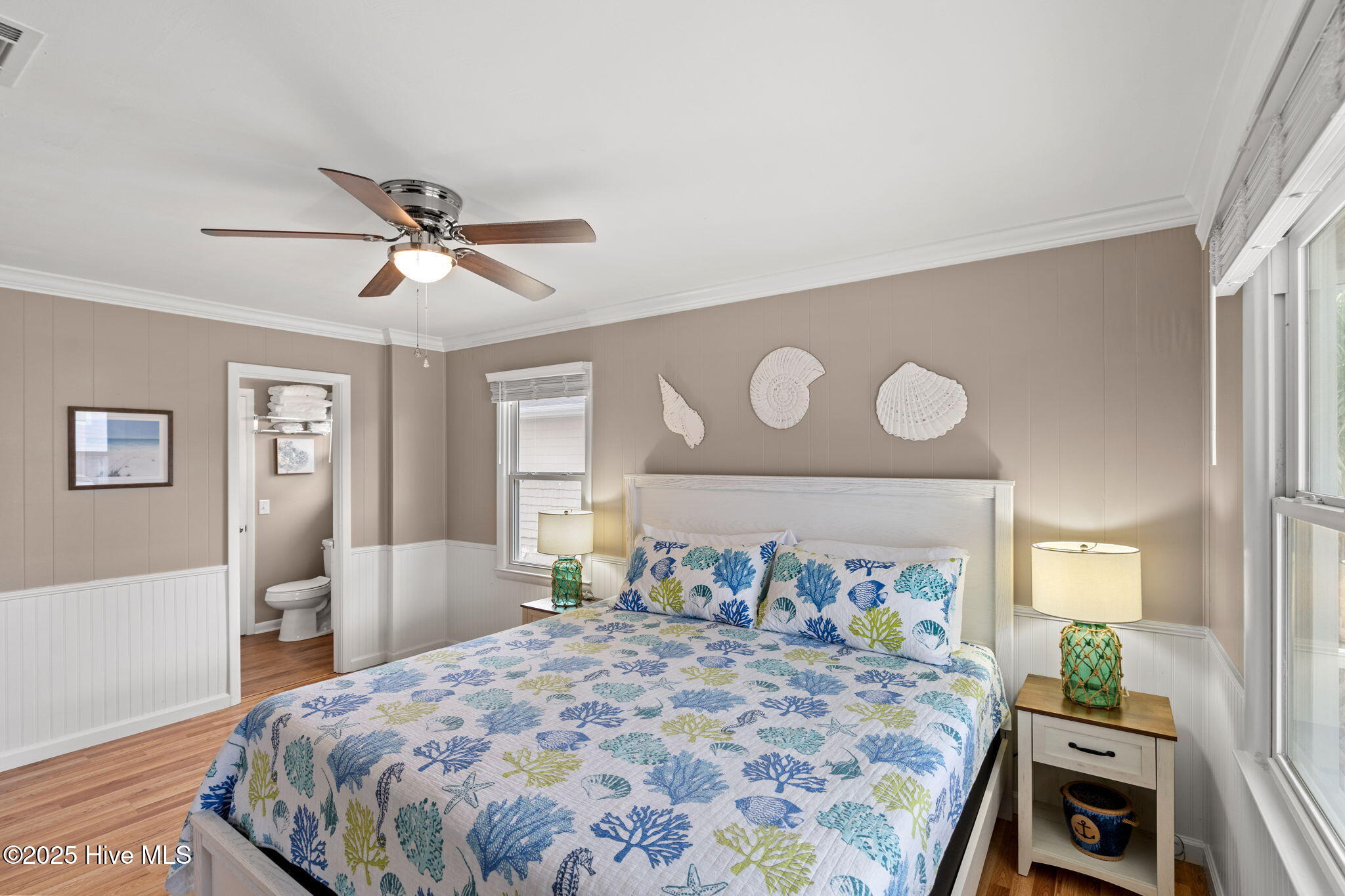 100542968 | Photo 15