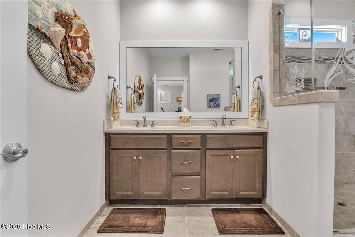 305 Ivy Lane, Carolina Beach, NC, 28428