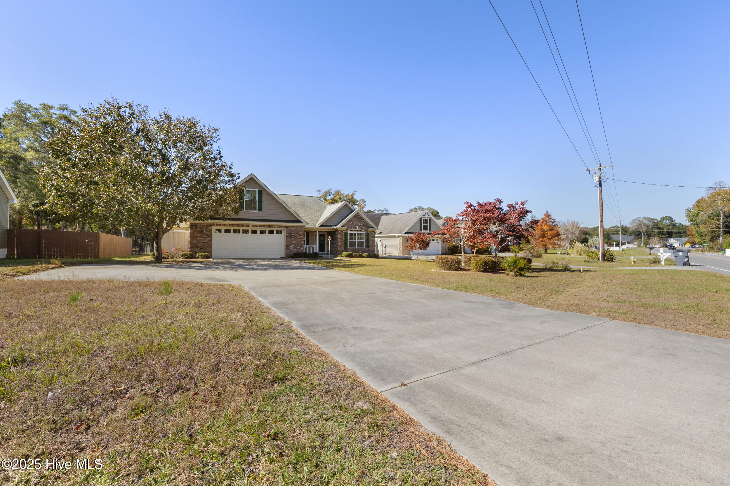 100541465 | Photo 40