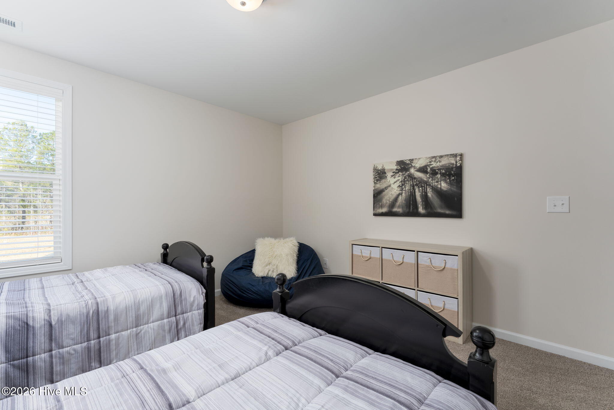 100561405 | Photo 19