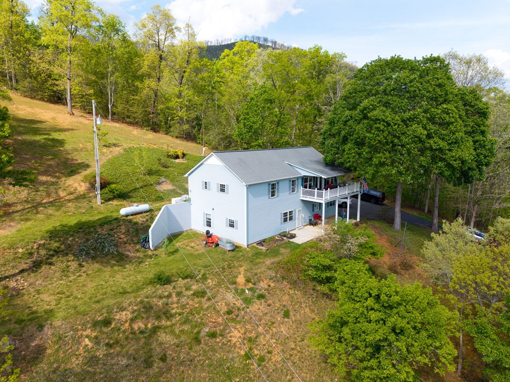 619 Pounding Mill Loop