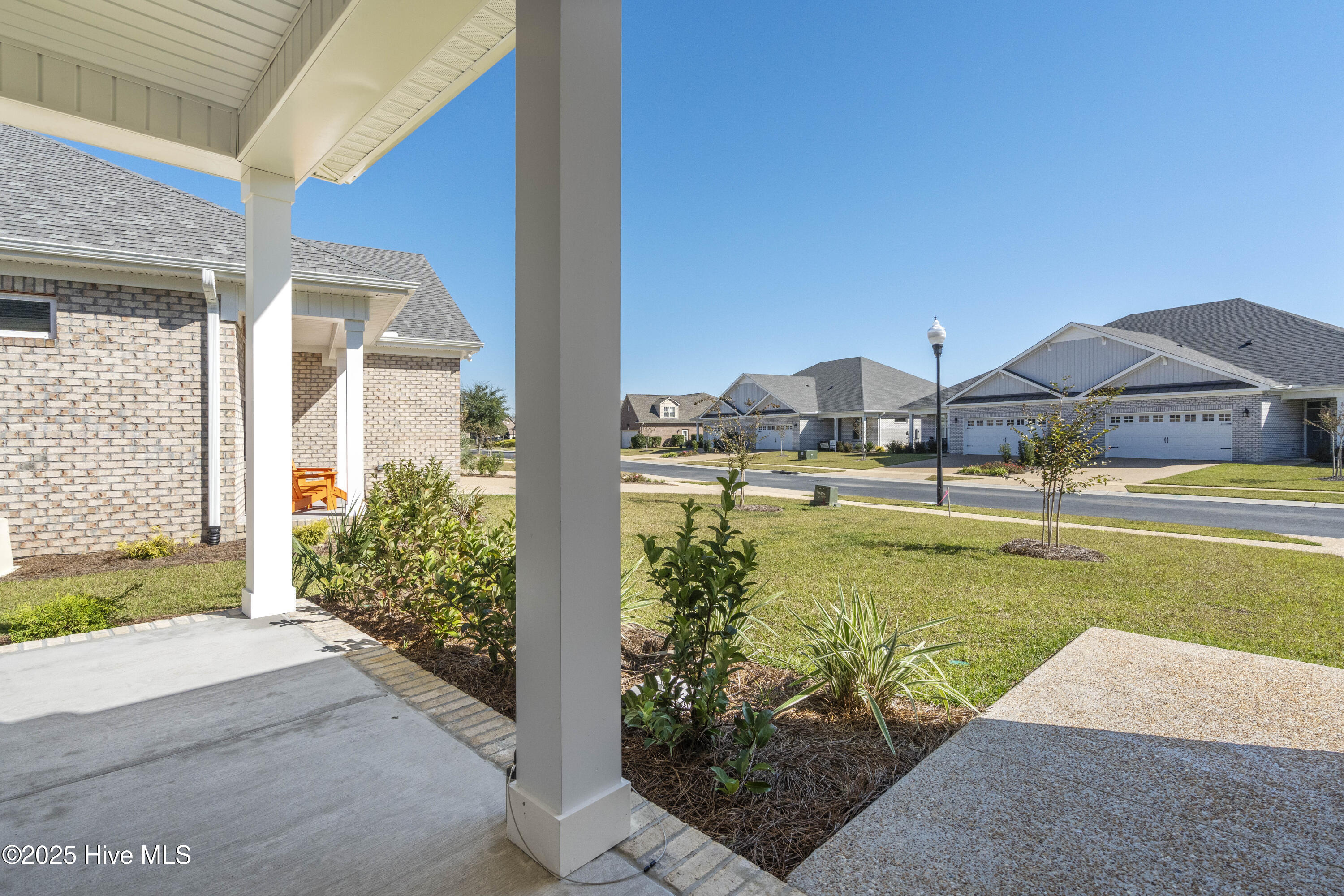 100522152 | Photo 44