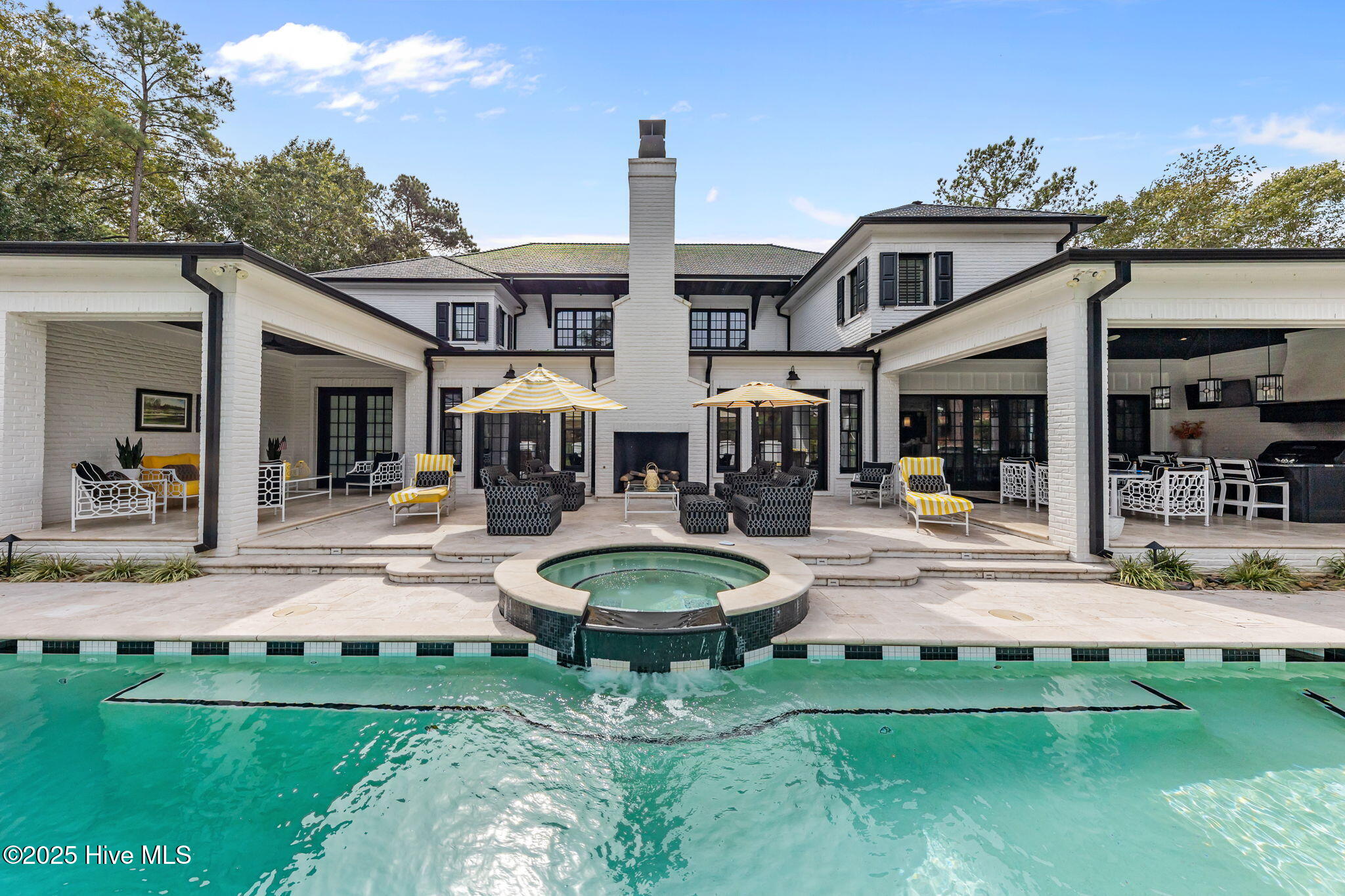 Homes for sale in Pinehurst, NC | 140 Brookhaven Rd, Pinehurst, NC 28374 | MLS# 100537791