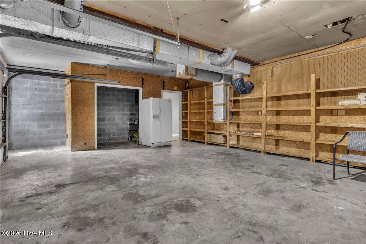 100566130 | Photo 49