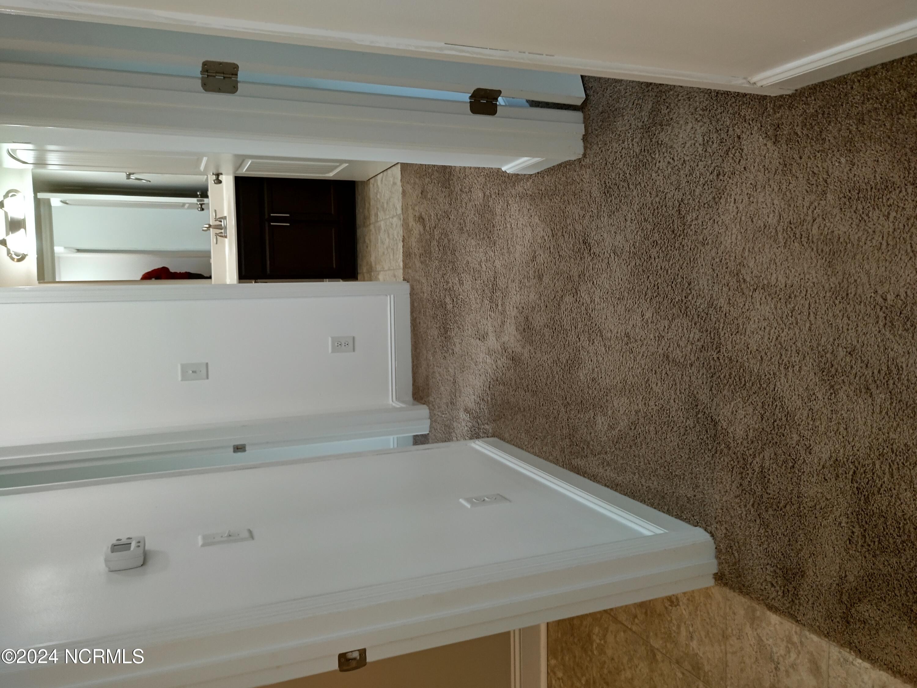 100552526 | Photo 34