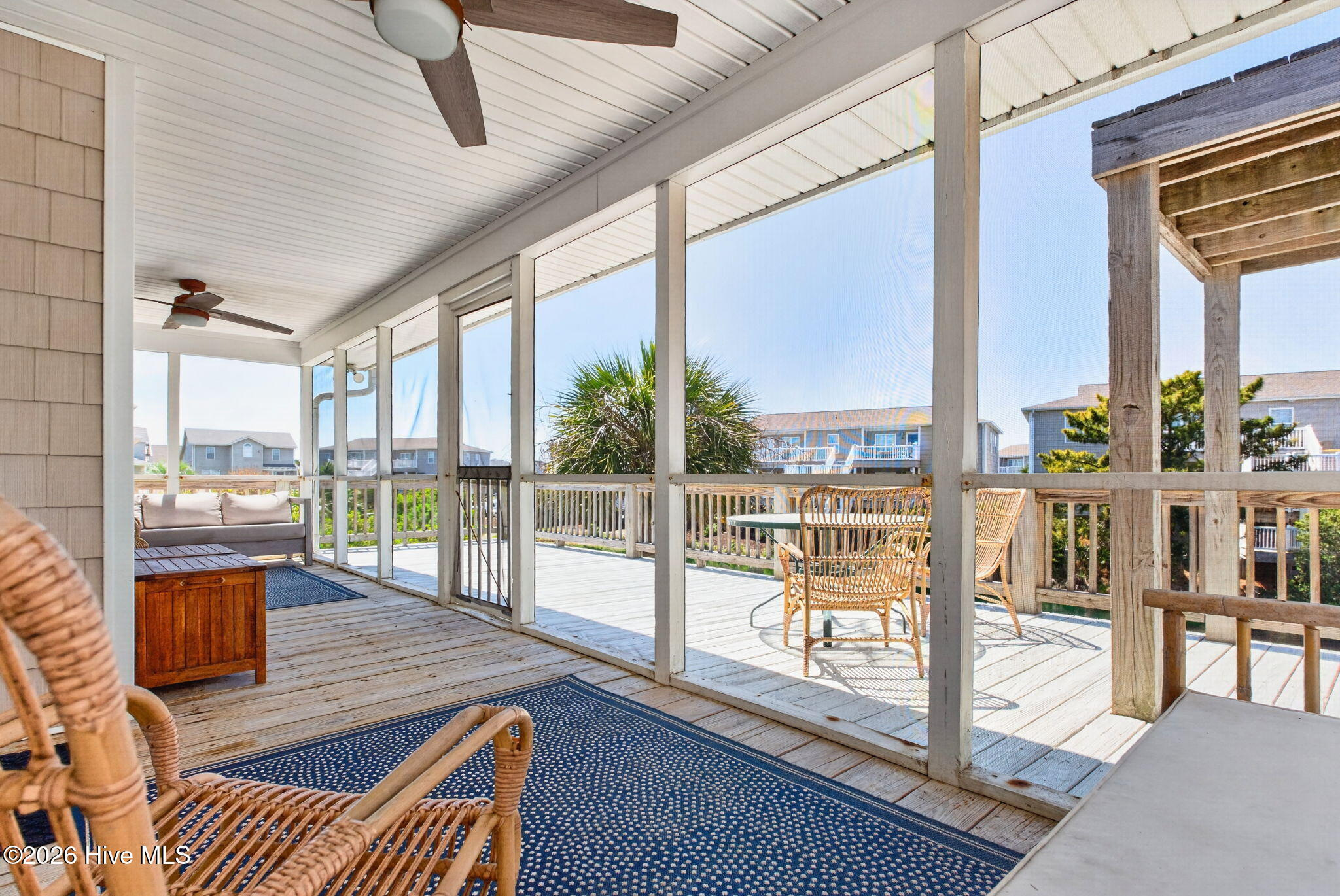 100566511 | Photo 13