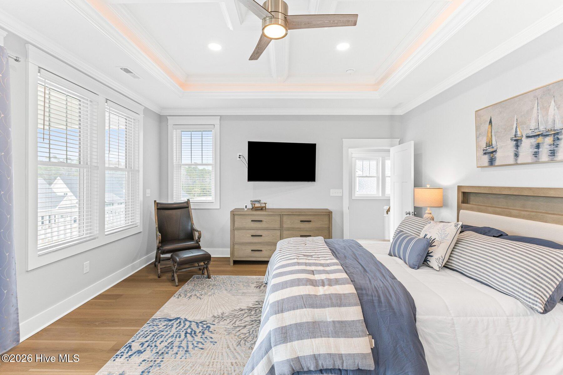 100558879 | Photo 28