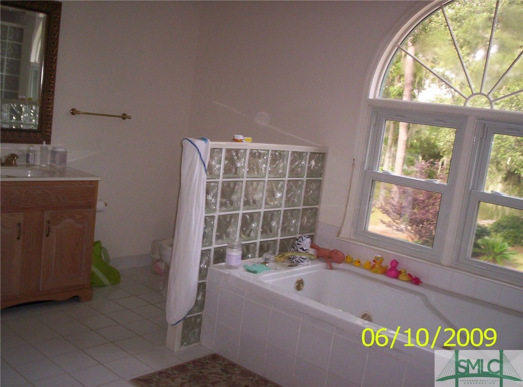 730 Wilmington Island Road, Savannah, GA 31410 Listing Photo  4