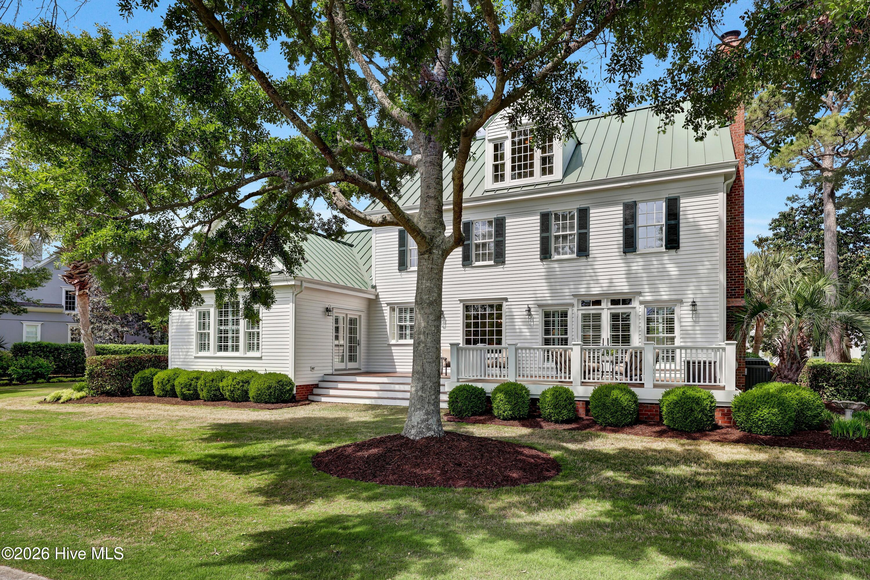 100569370 | Photo 58