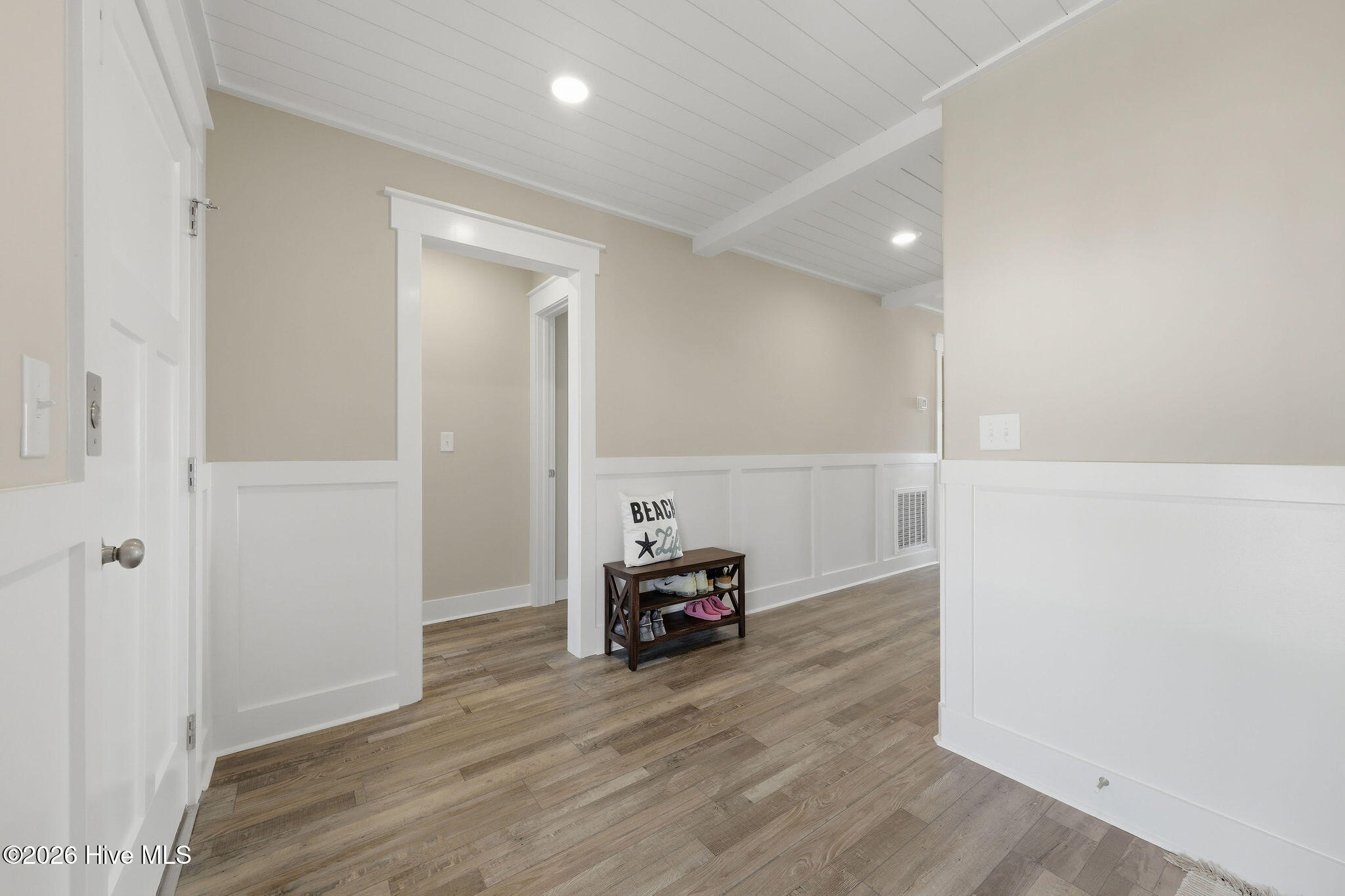 100559118 | Photo 66