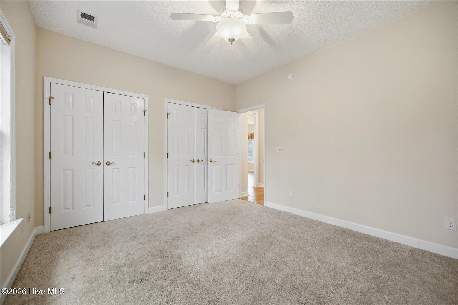 100553011 | Photo 39