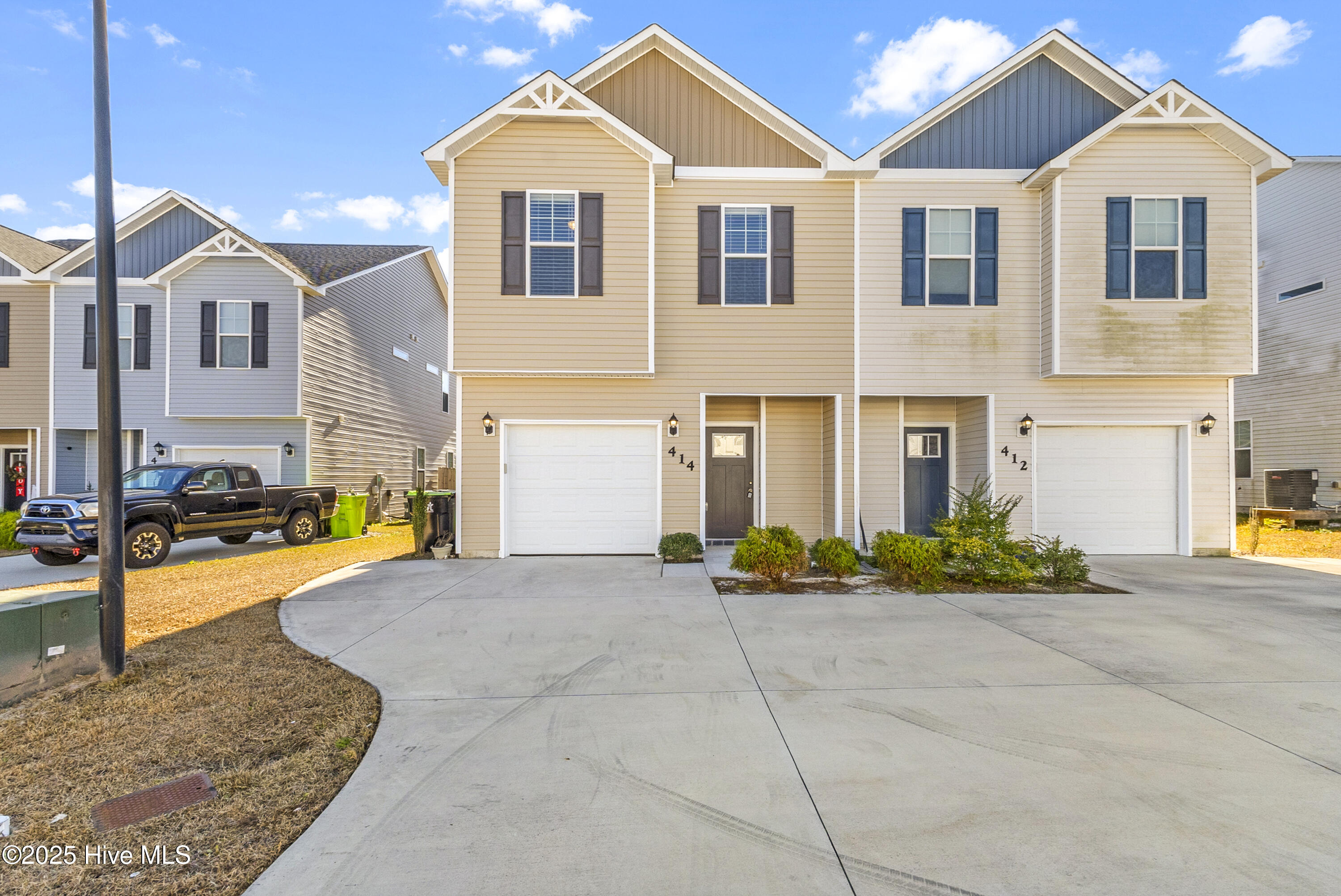 414 Vandemere Court image