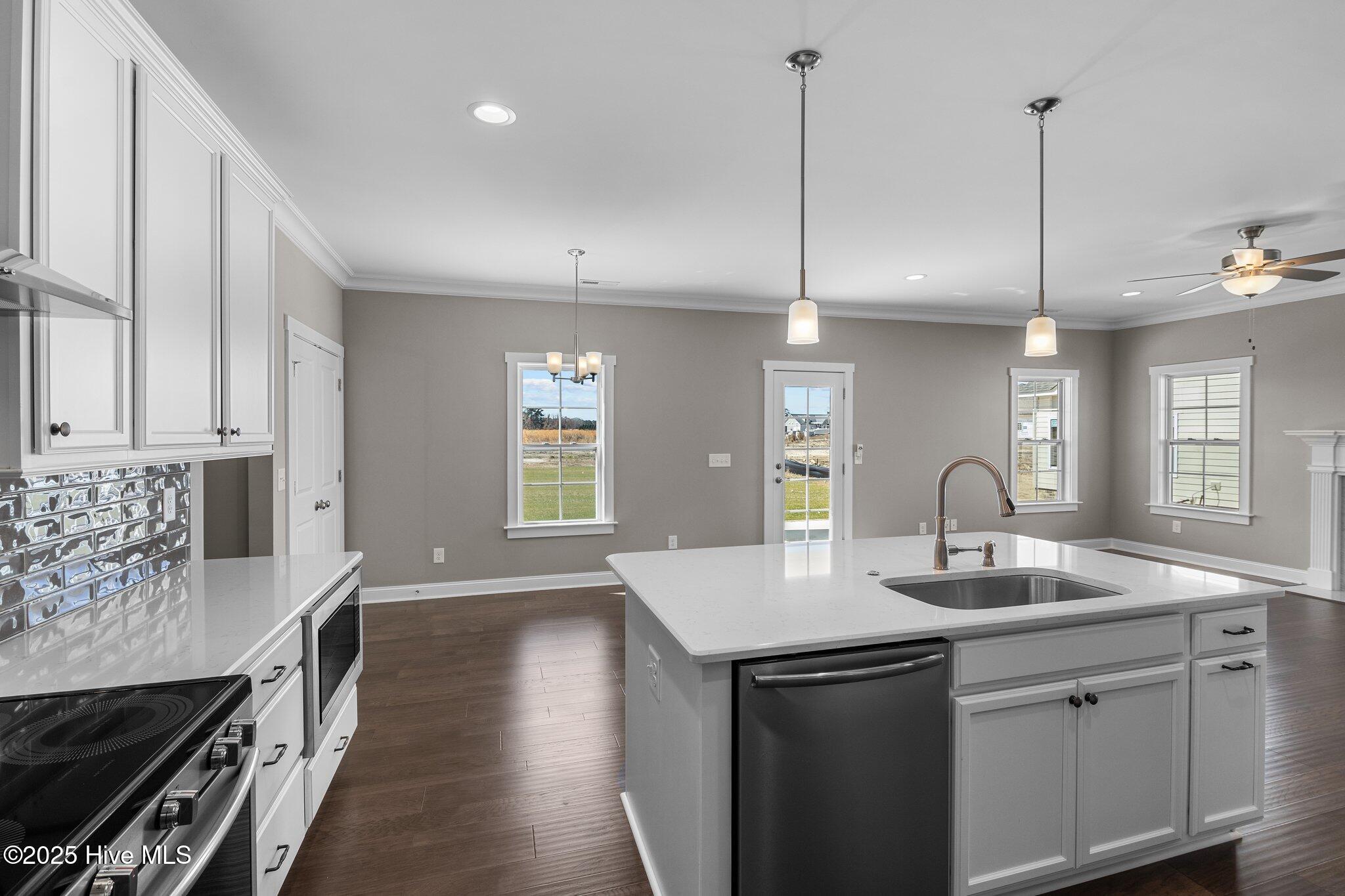 Homes for sale in Winterville, NC | 3400 S Southbend Rd, Winterville, NC 28590 | MLS# 100524026