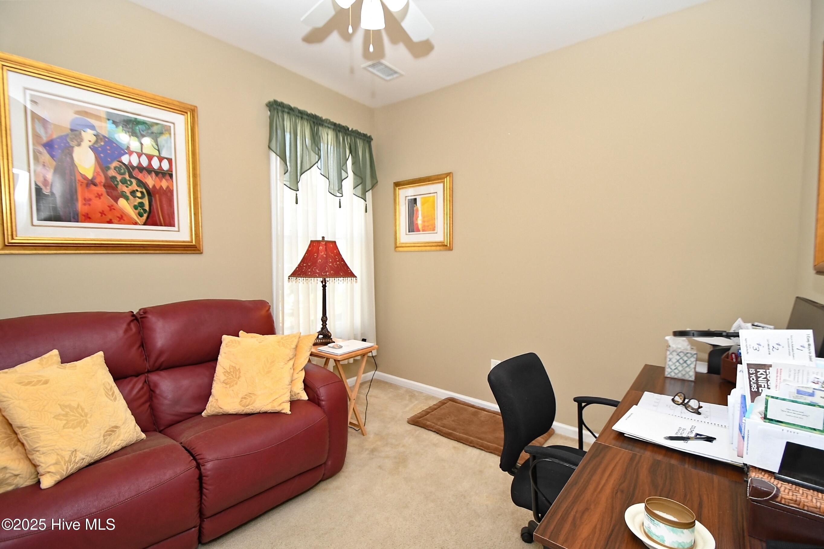 100541260 | Photo 23