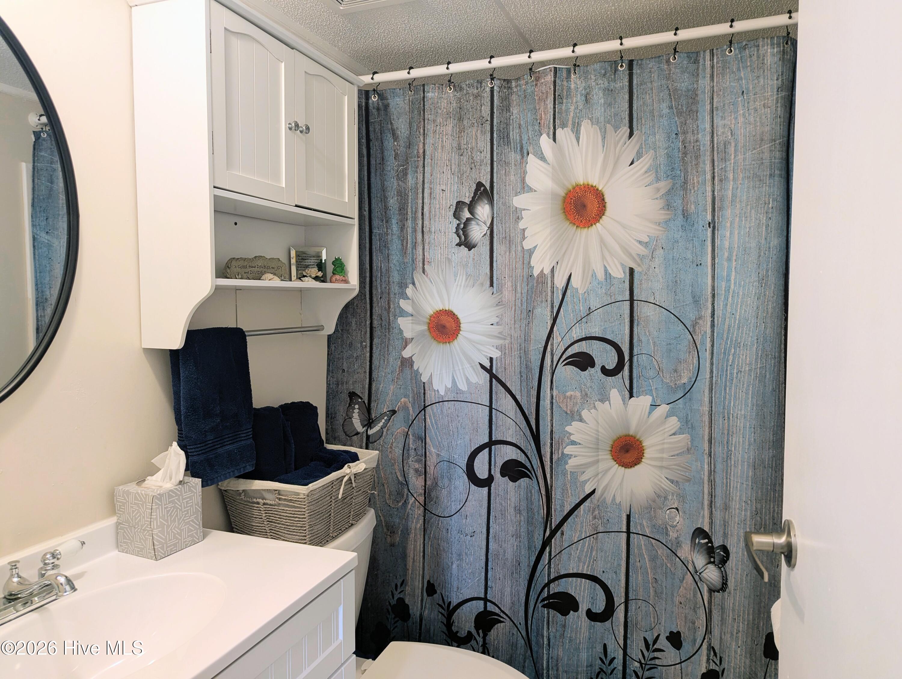 100556092 | Photo 18