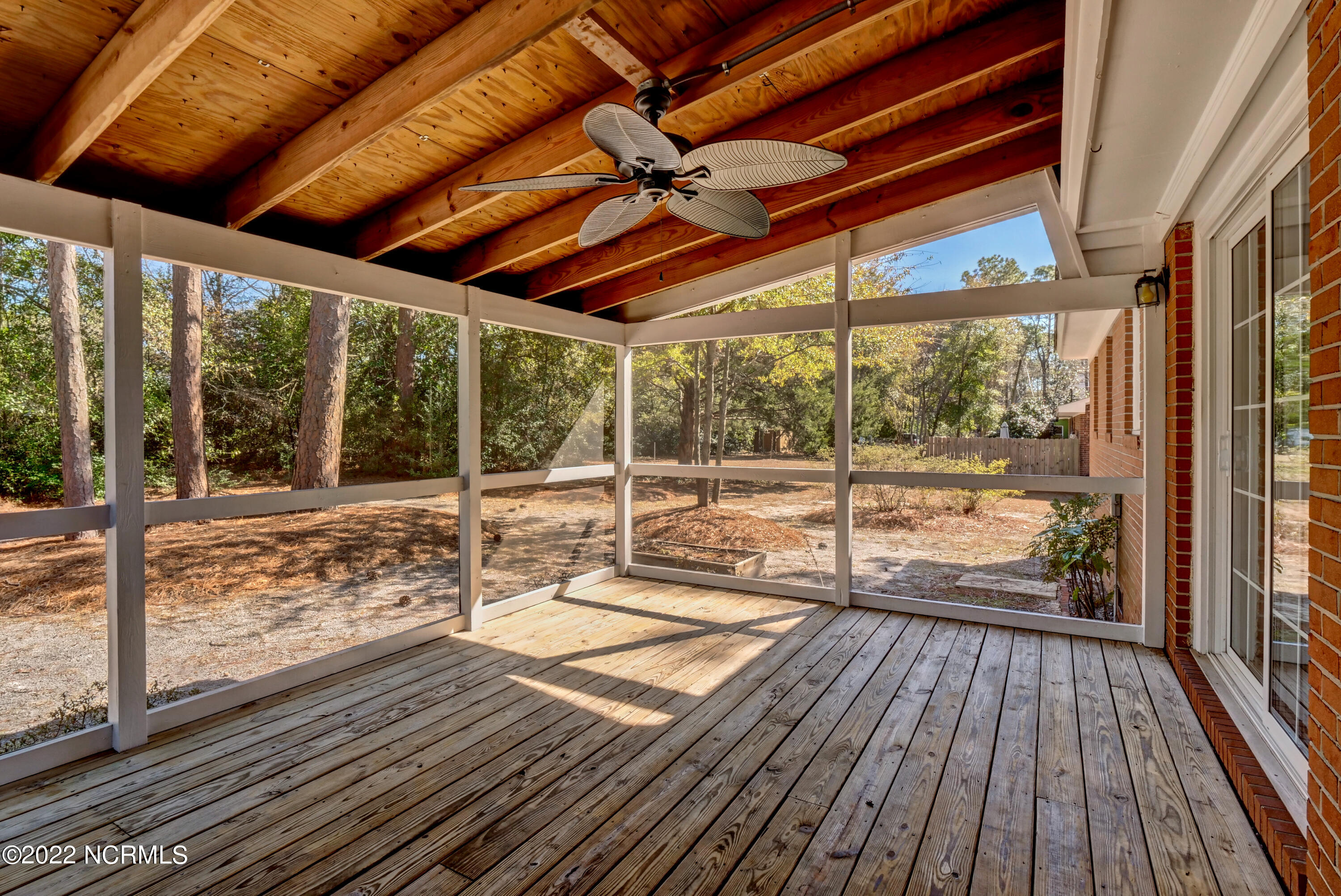 100547512 | Photo 24