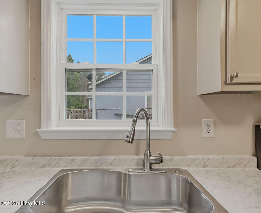 2038 Hunters Ridge Drive,Midway Park