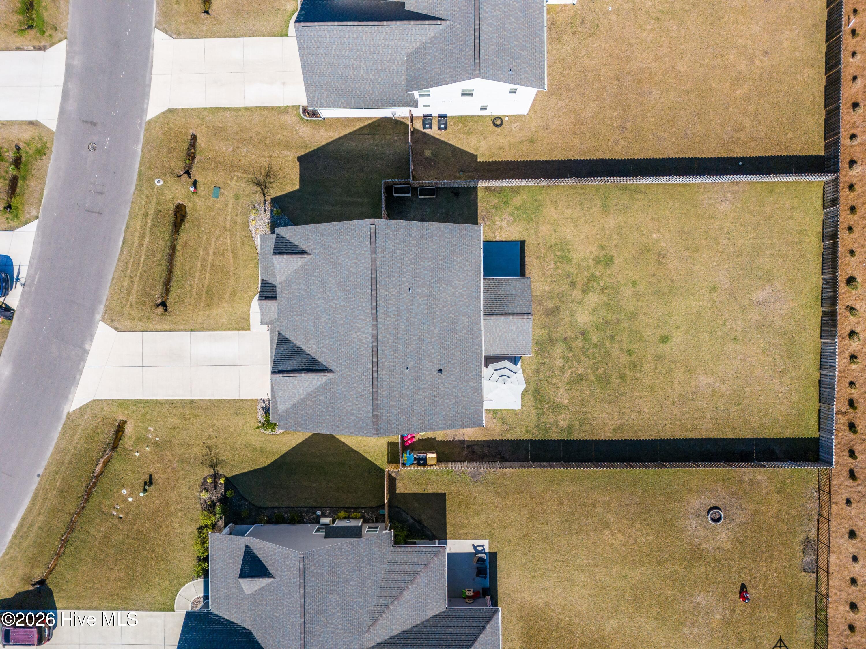 100562684 | Photo 52