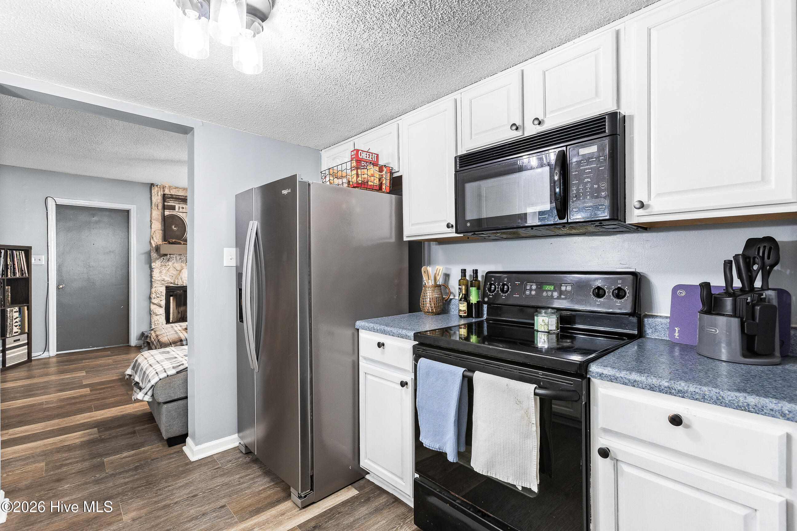 100563342 | Photo 13