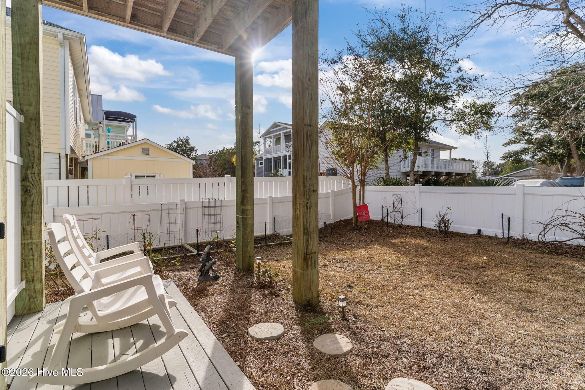 100549491 | Photo 43