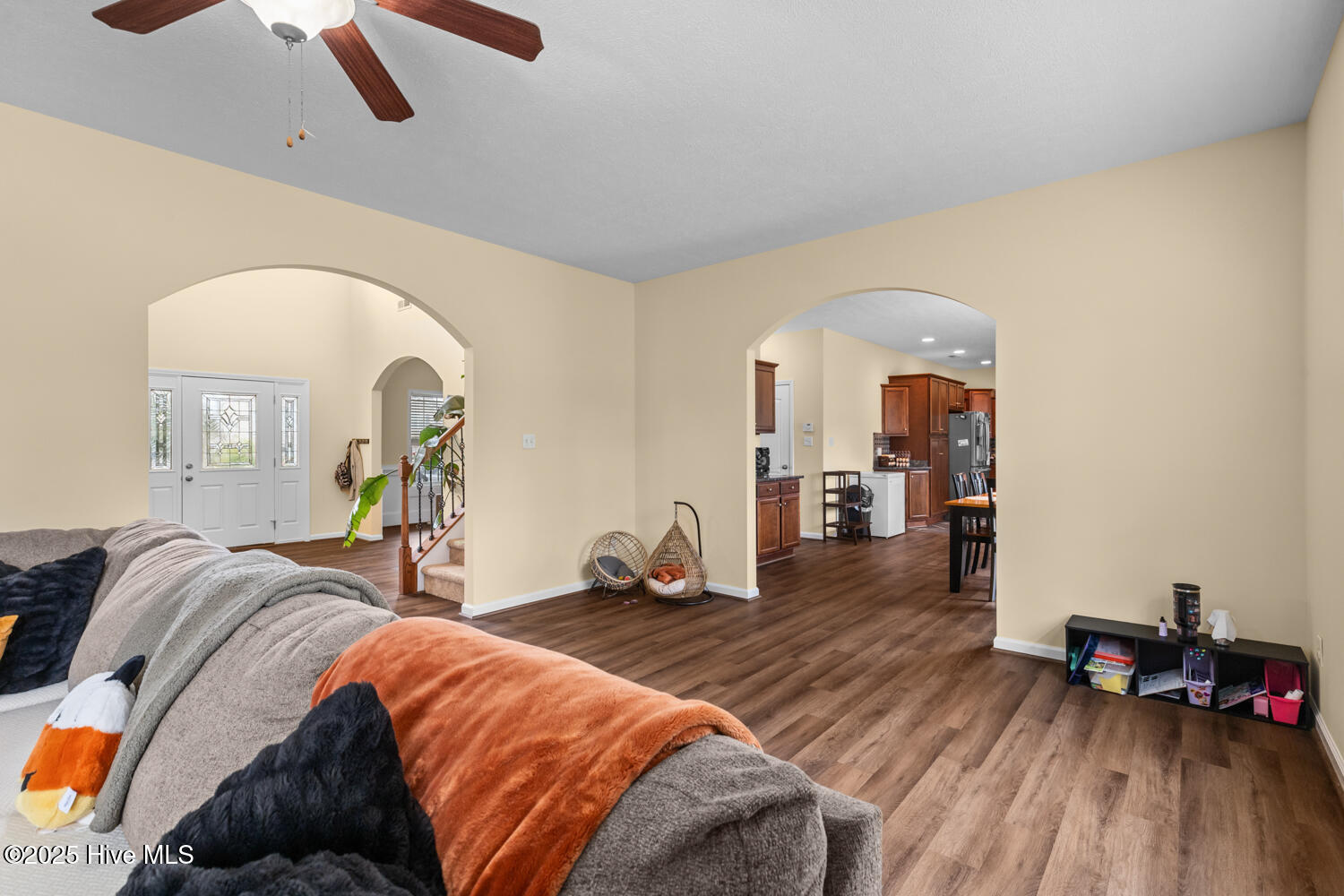 100535732 | Photo 16