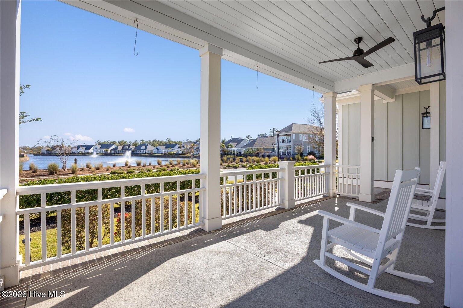 100550299 | Photo 43