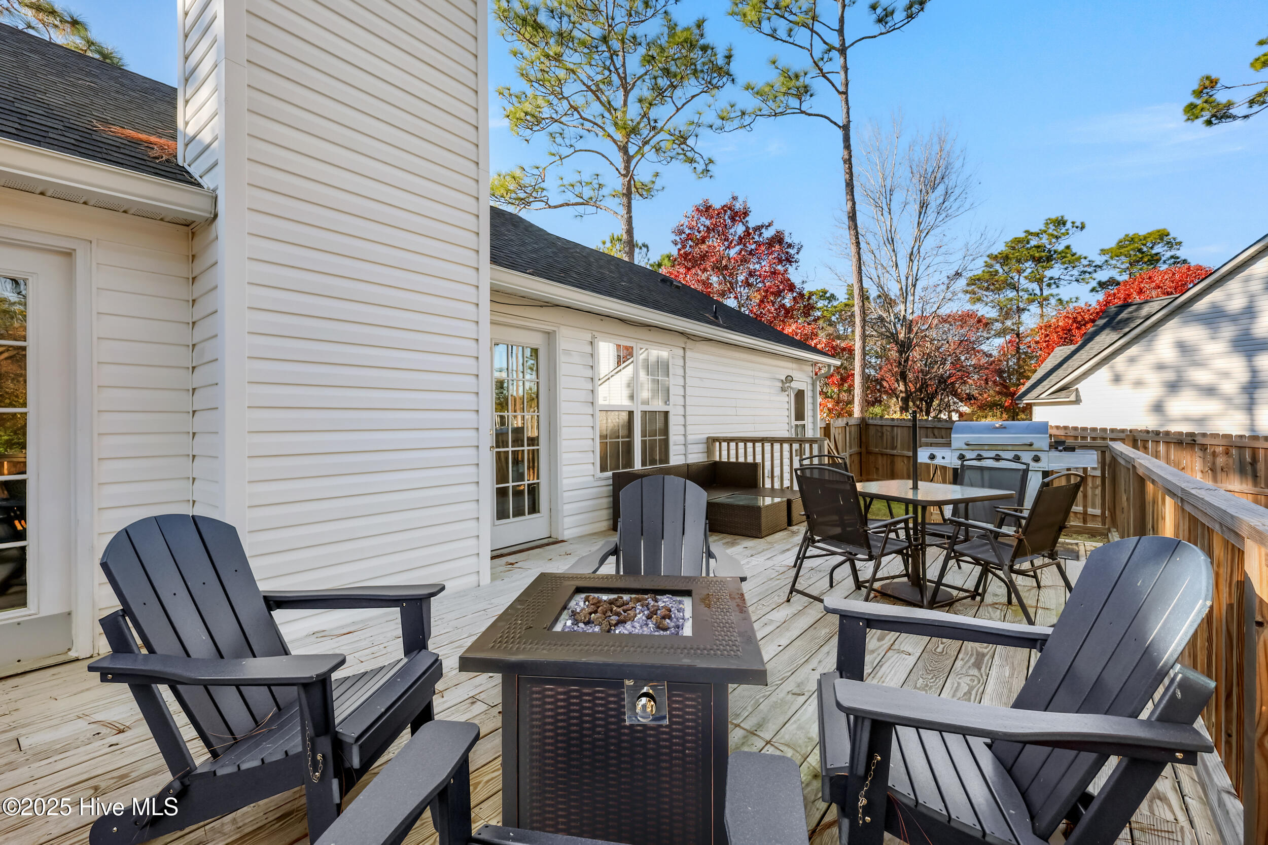 100545167 | Photo 29