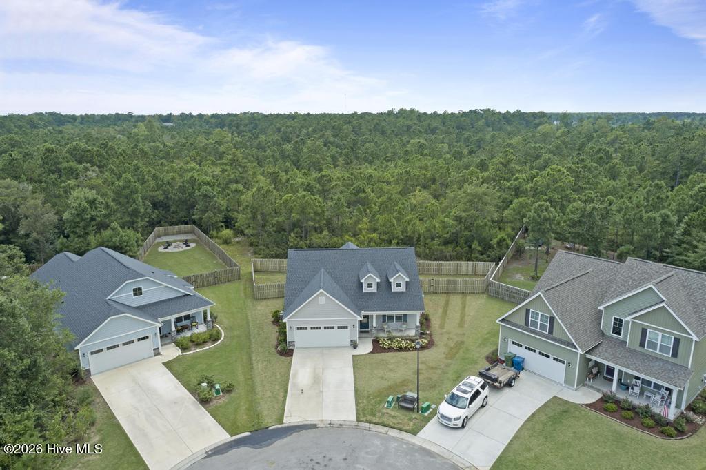 100553850 | Photo 26