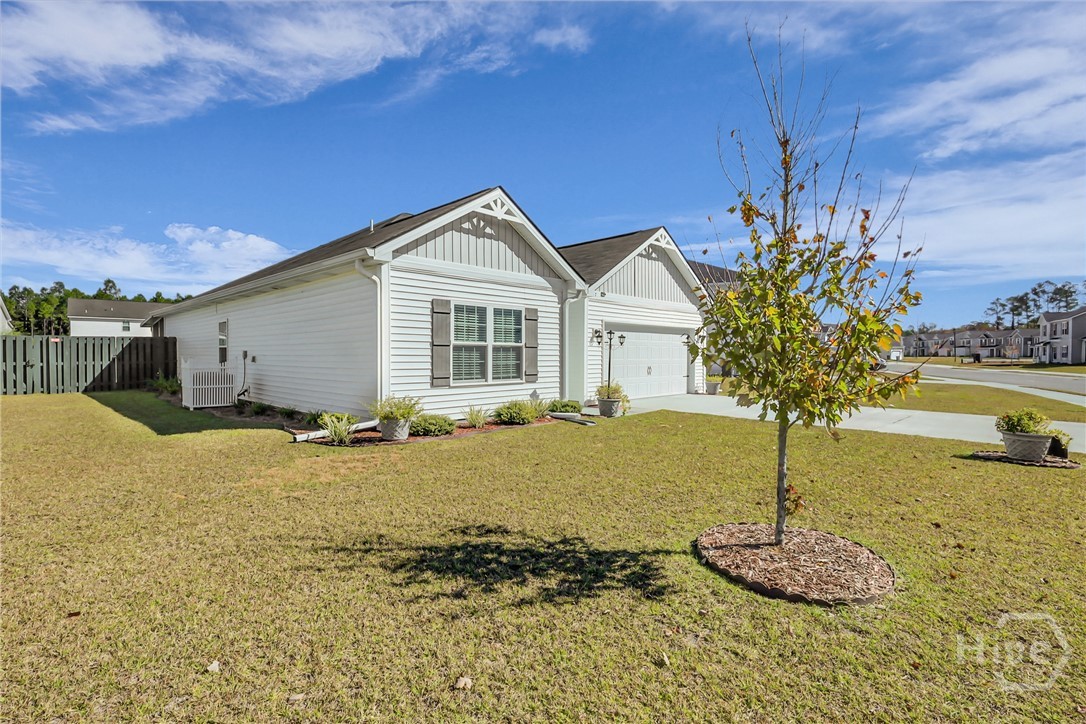 Homes for sale in Hinesville, GA | 217 Brightleaf Cir, Hinesville, GA 31313 | MLS# SA342990