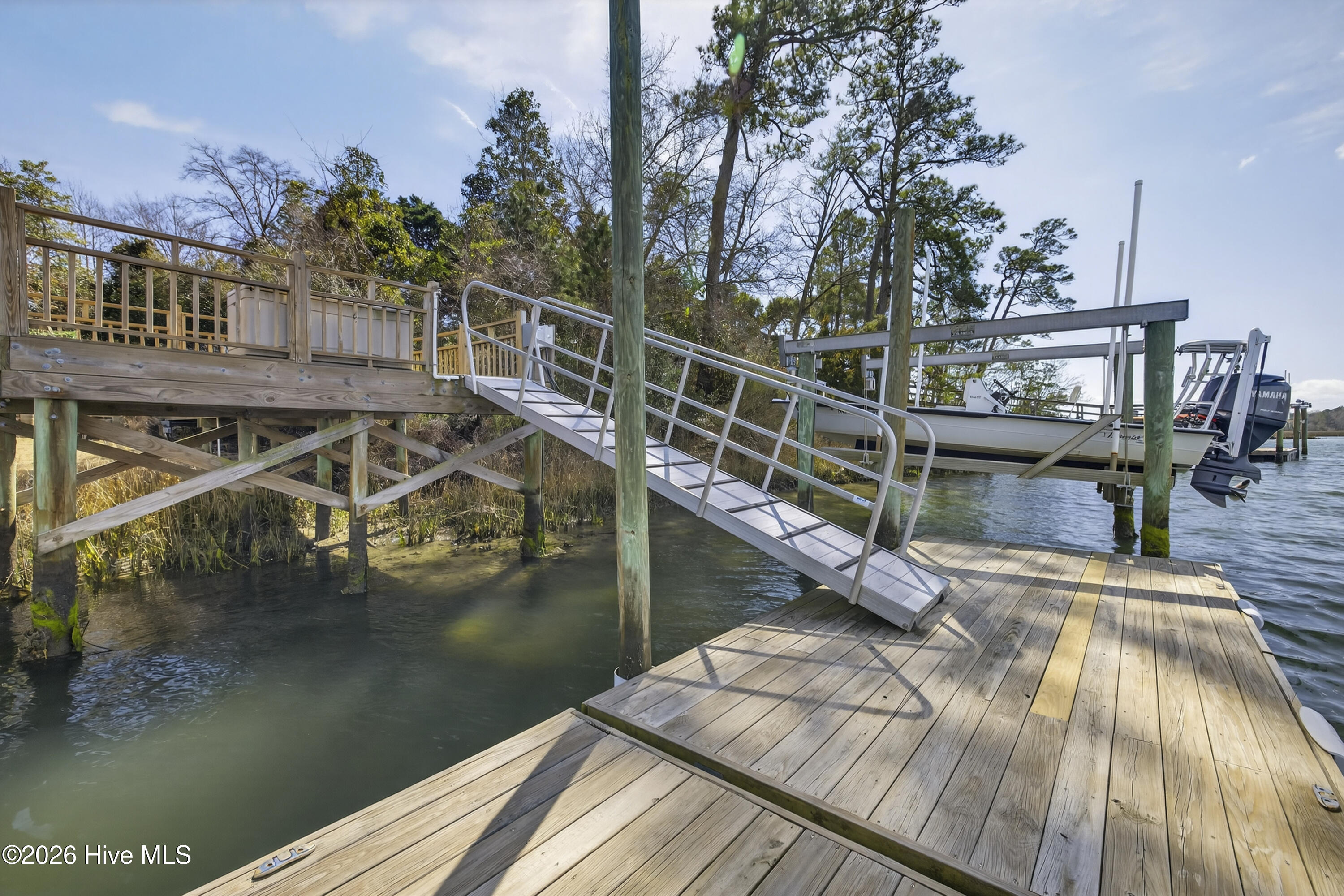 108 Deer Cove Road, Hampstead, NC, 28443