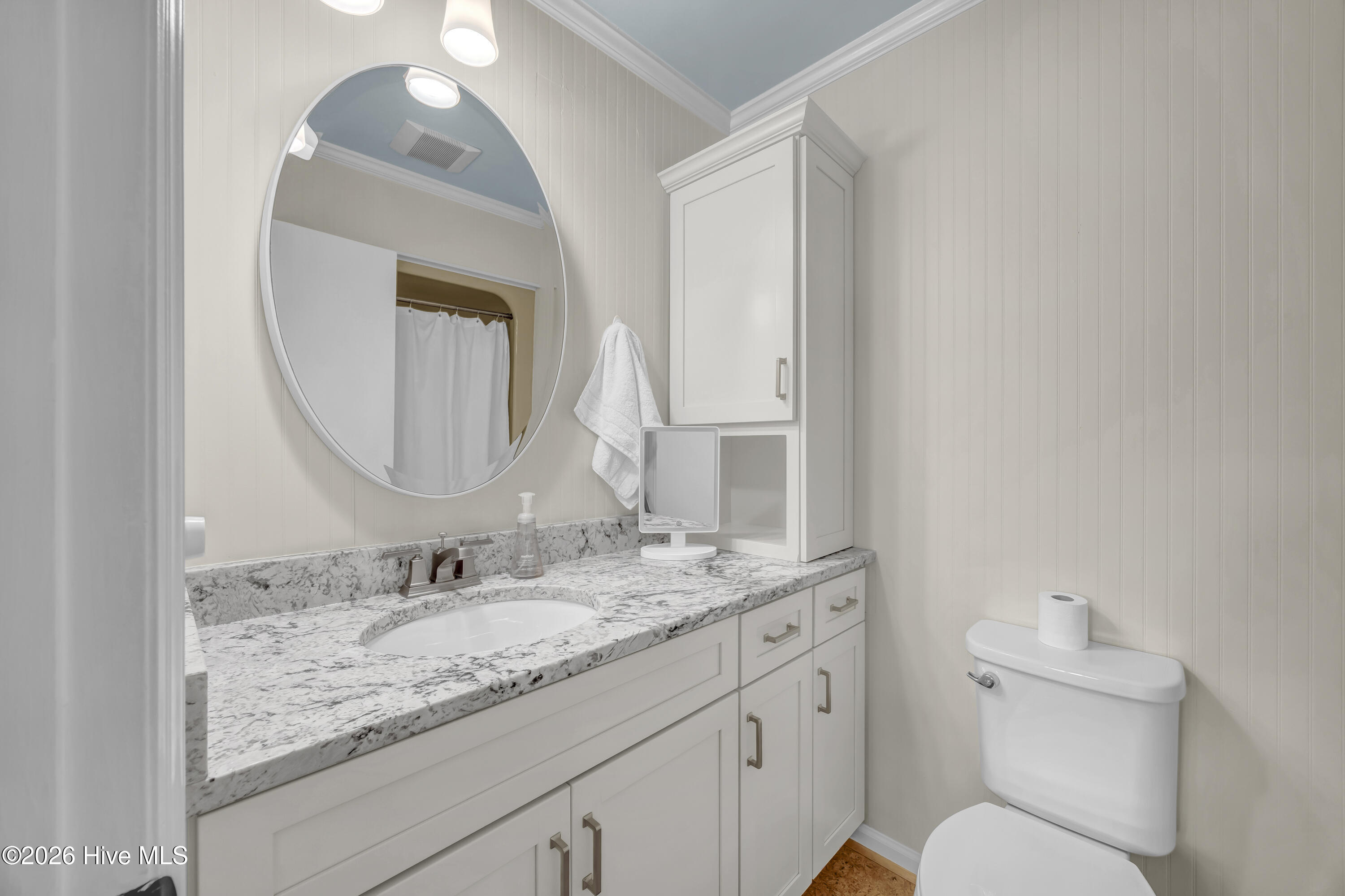 100567252 | Photo 20