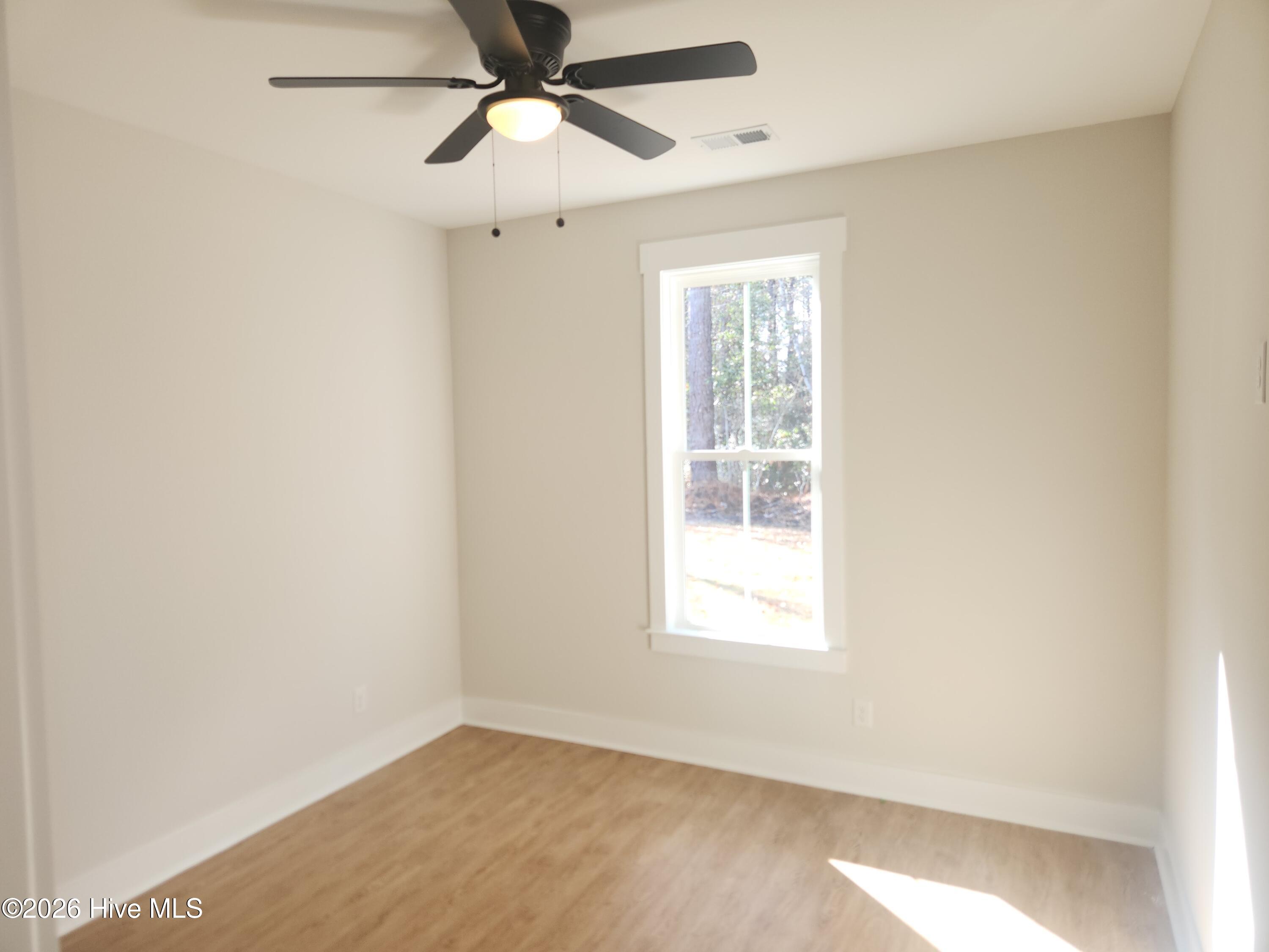 100545899 | Photo 37