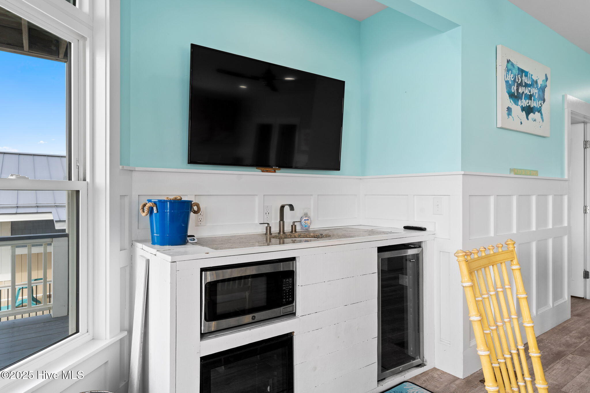 100528214 | Photo 61