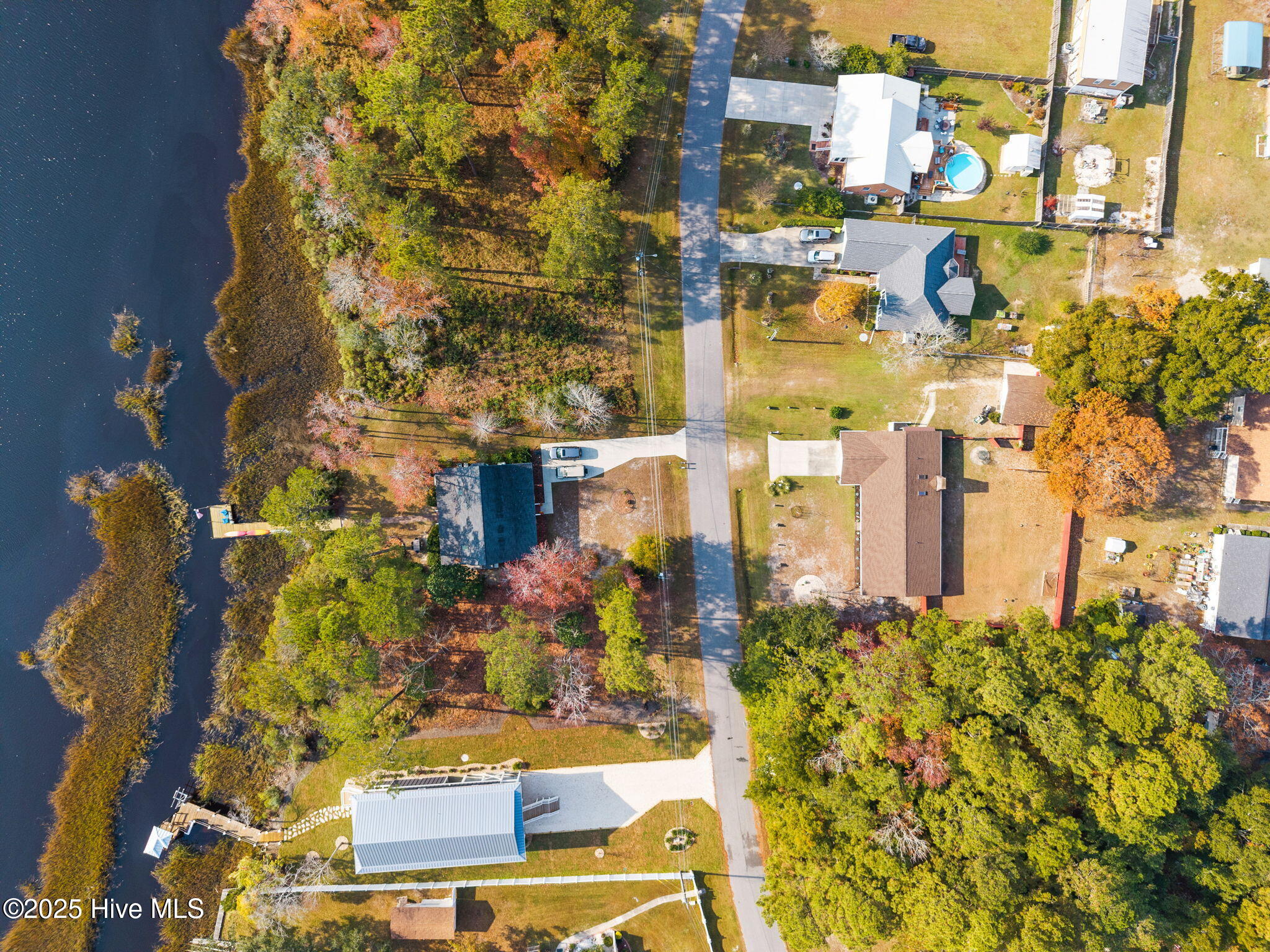 100543721 | Photo 13