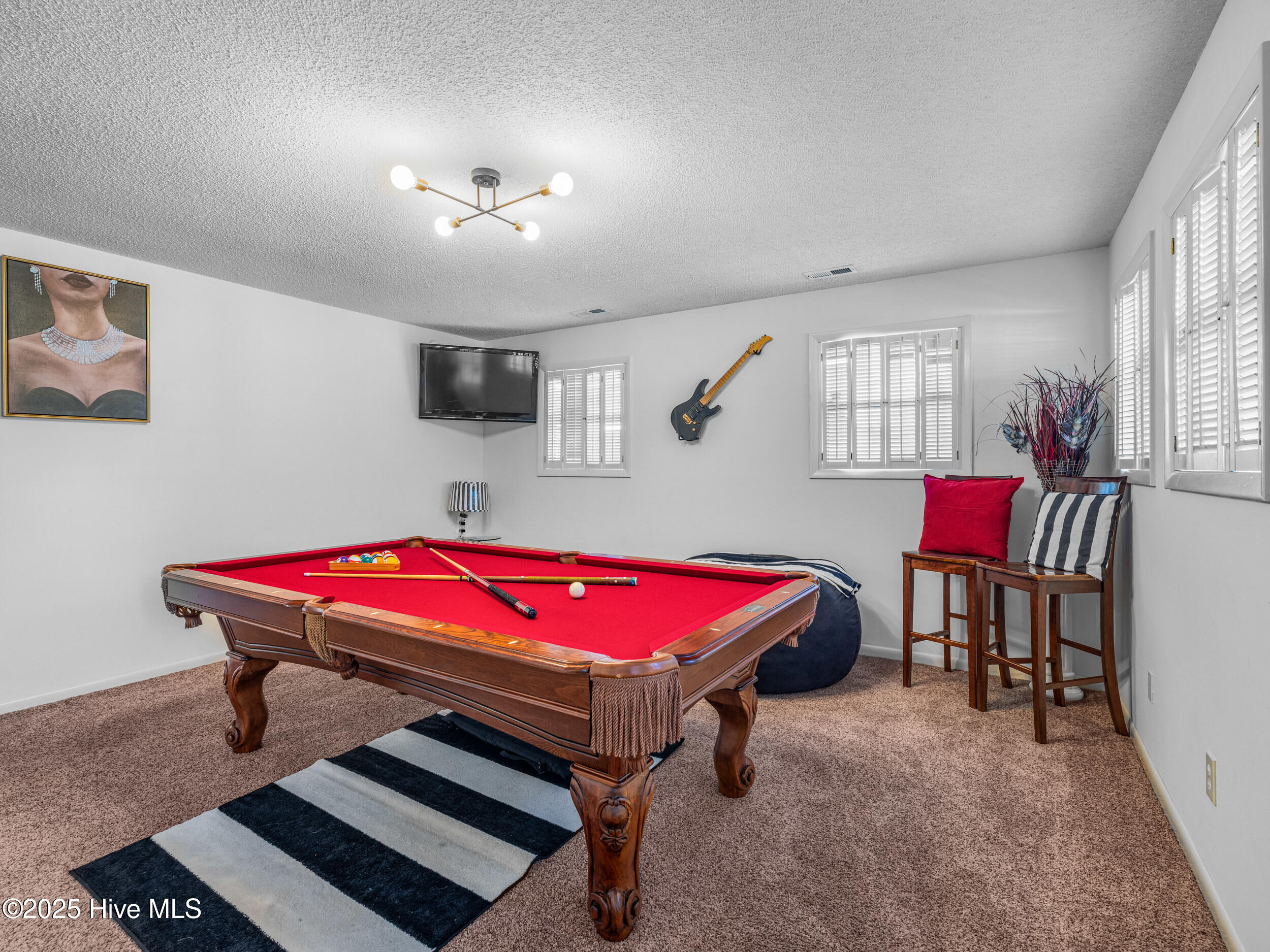 100538354 | Photo 26