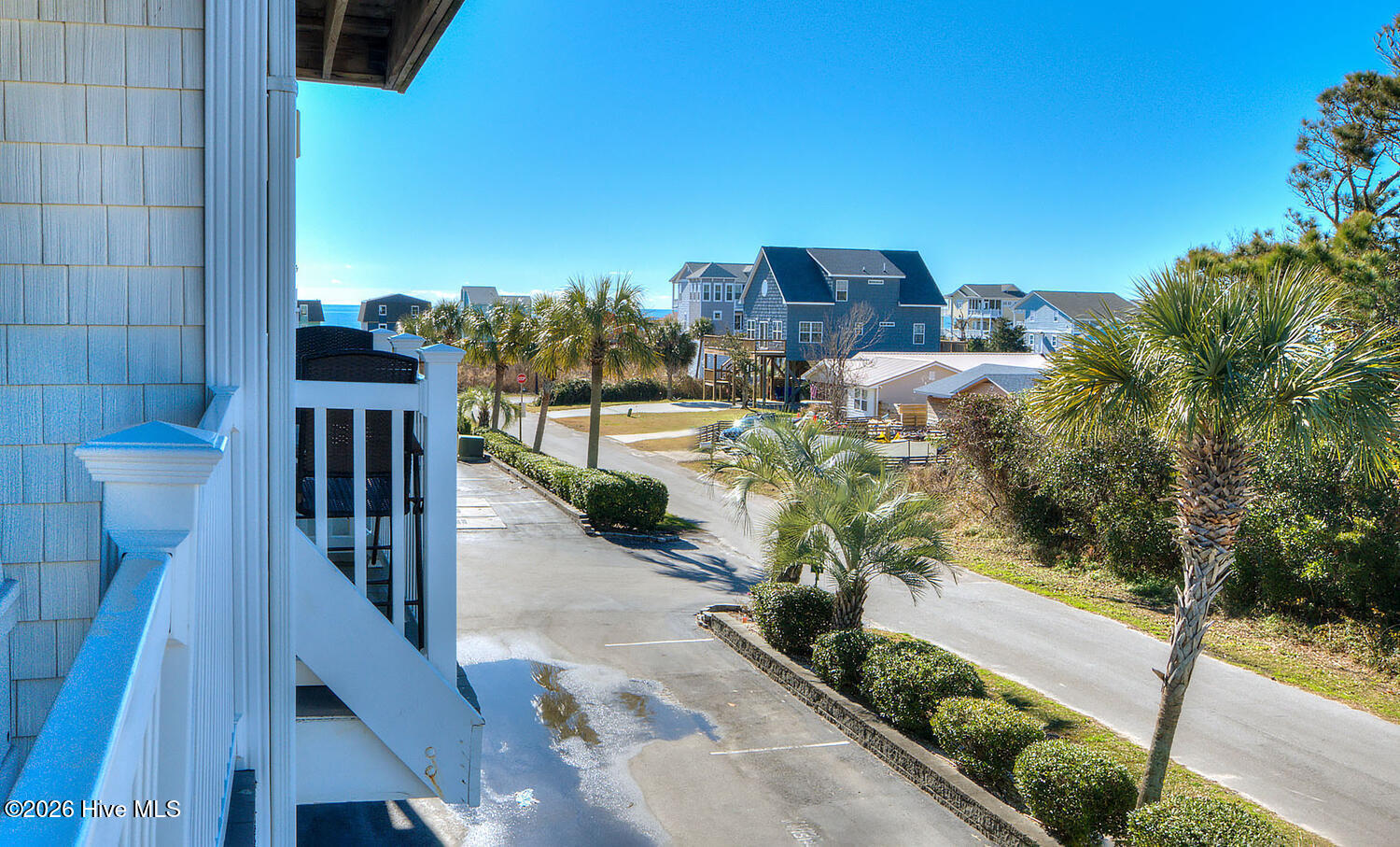 100566241 | Photo 14