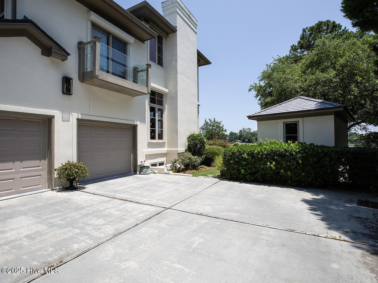 100526080 | Photo 66