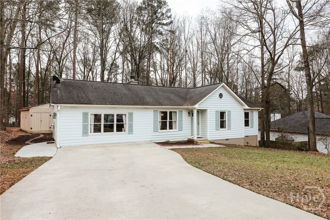 FEATURED LISTINGS