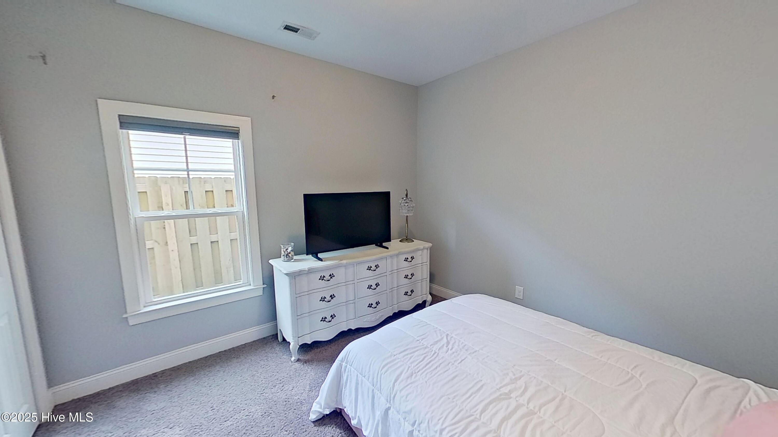 100544471 | Photo 24