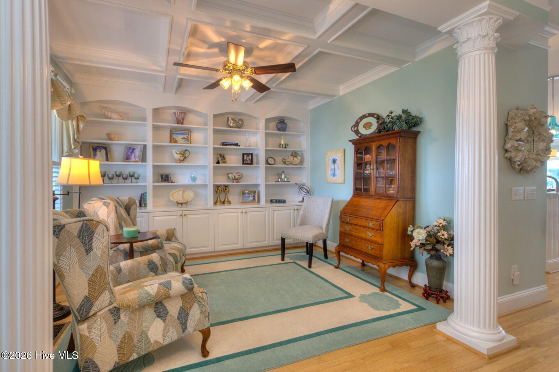 100553459 | Photo 21