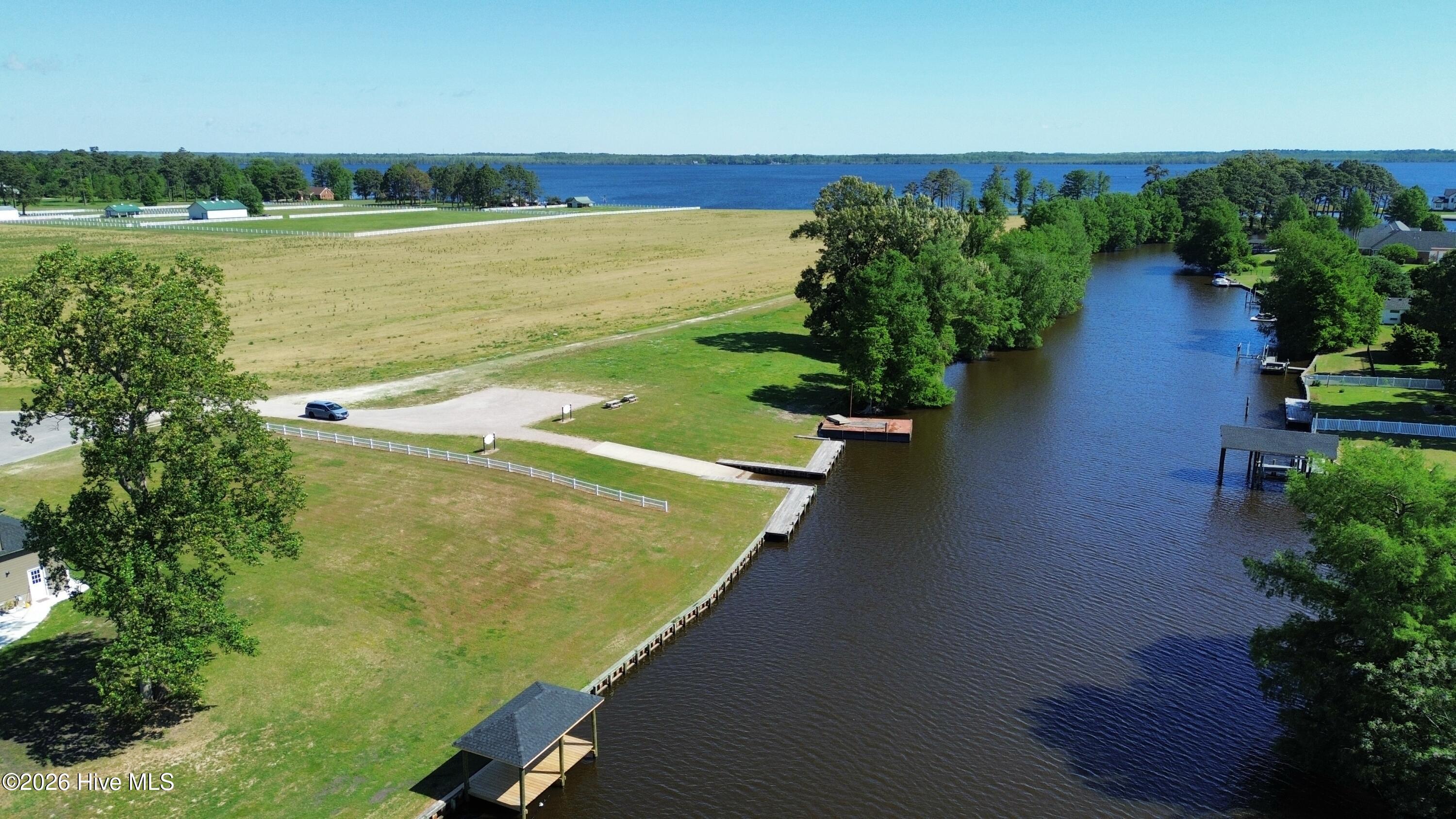 305 Grandview Drive, Elizabeth City, NC, 27909