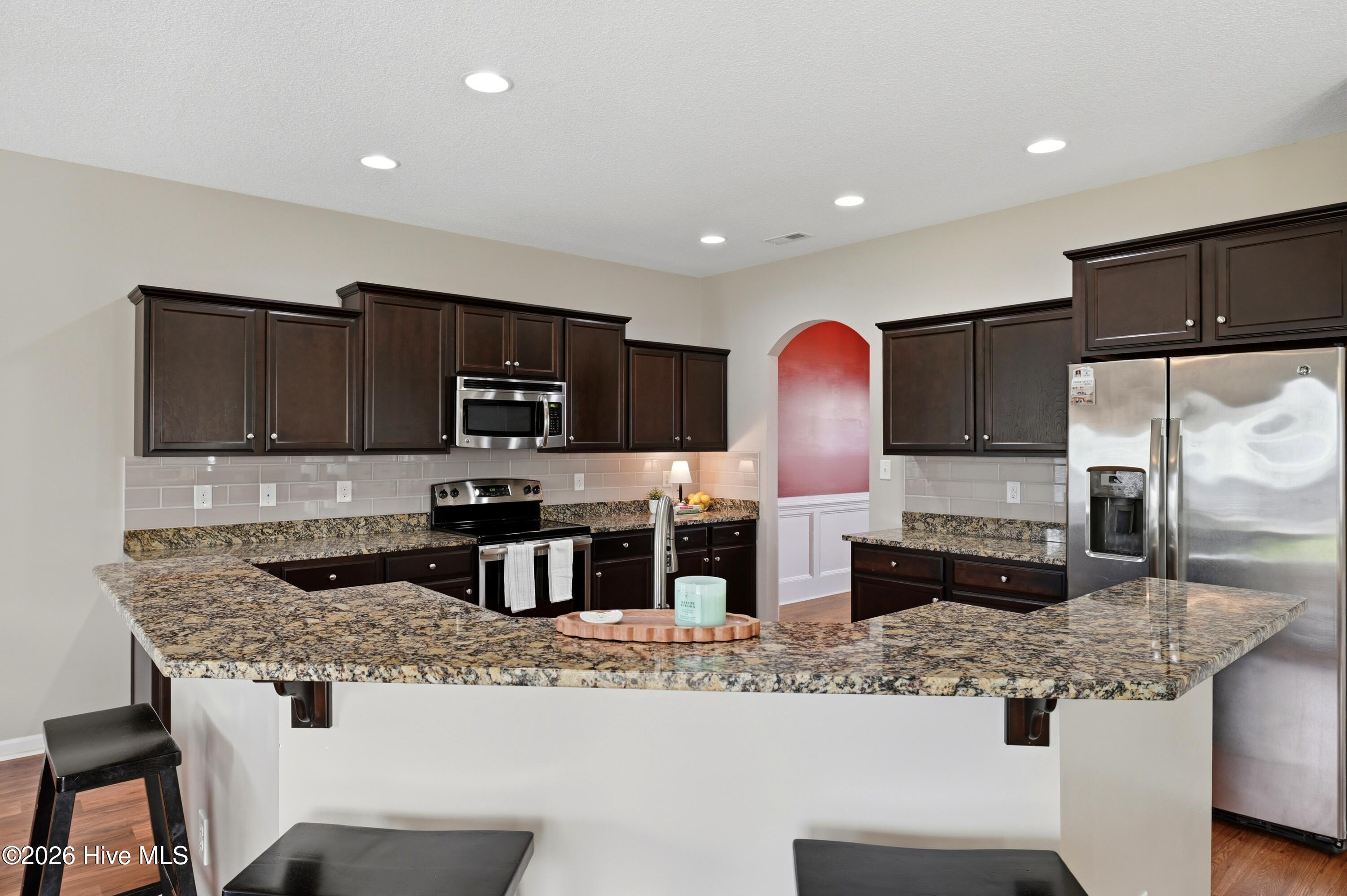 100565426 | Photo 15