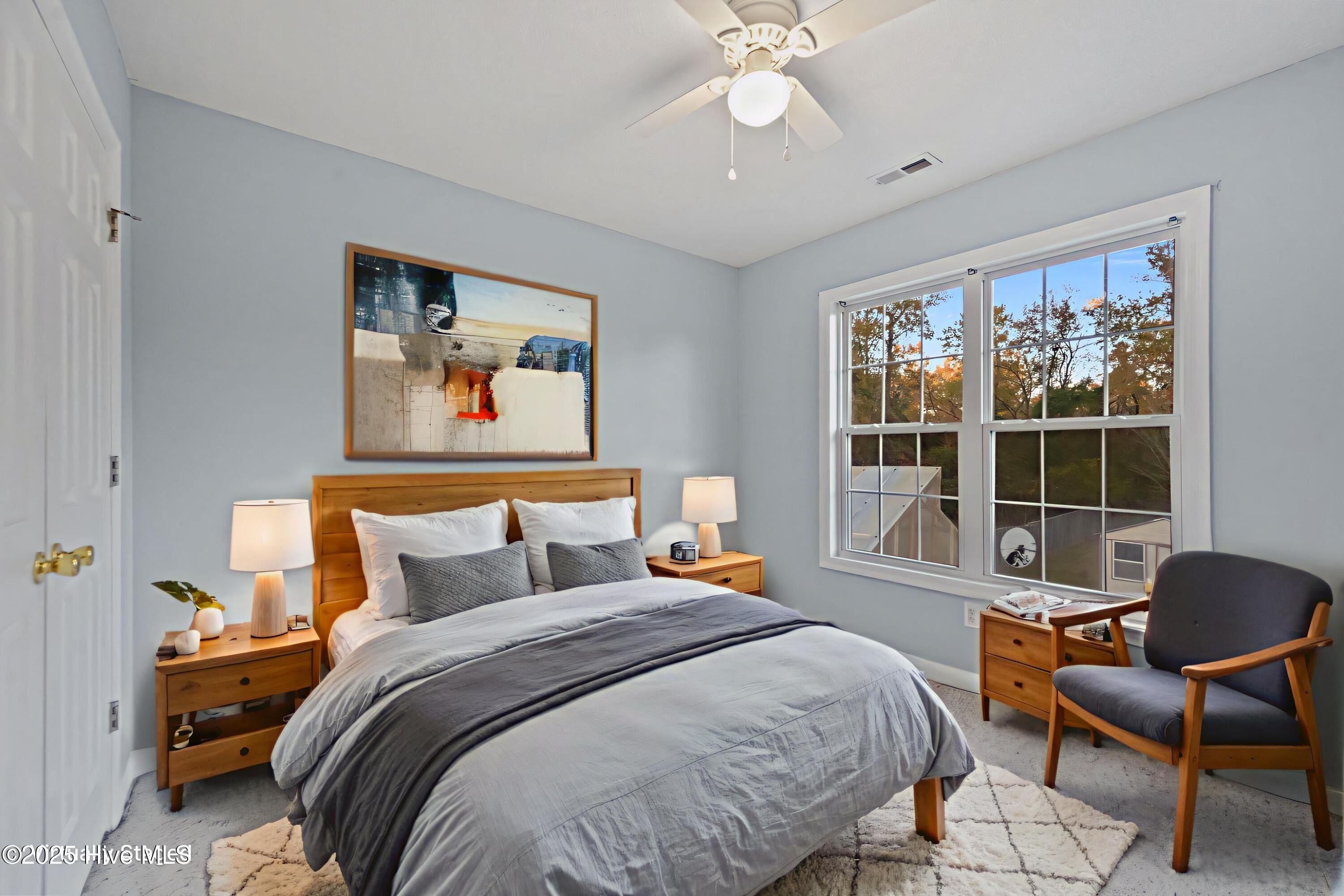 100545429 | Photo 26