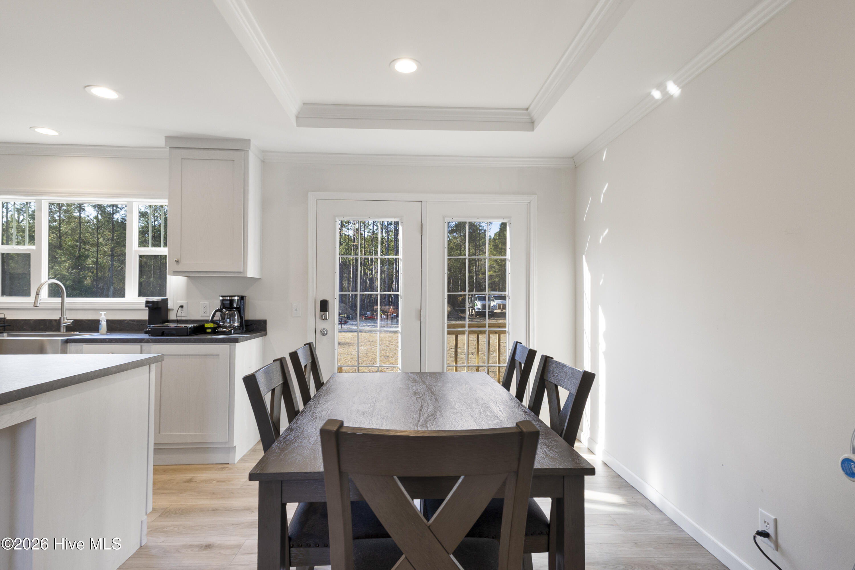 100552781 | Photo 11